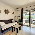 T1 Tres Fonctionnel Tennis Village Piscine, Ping Pong, Citypark, Boulodrome דירה *